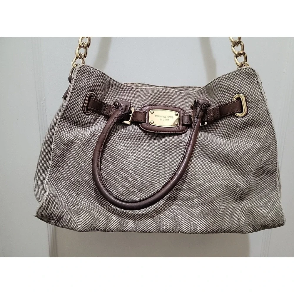 Michael Kors Hamilton Tan Leather Trim Canvas Shoulder Hand Bag Gold Chain